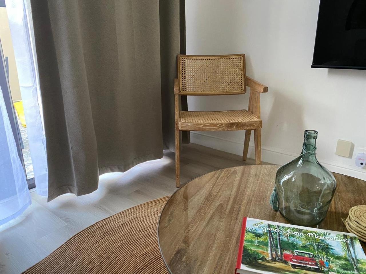 Luxury Retreat At Aqua Breeze Apartment, Flic-en-Flacq Eksteriør billede